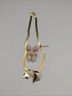 Gold Plated Crystal Ribbon Necklace and Earring Set